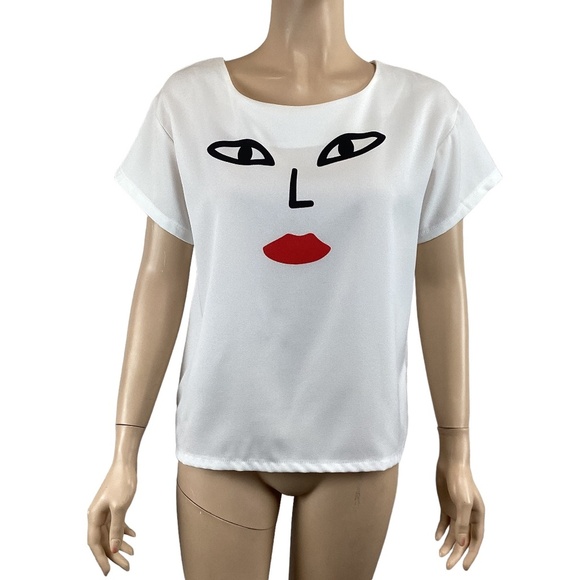 Molly Bracken Tops - Molly Bracken‎ White Mini Molly Short Sleeve Top Size Medium
